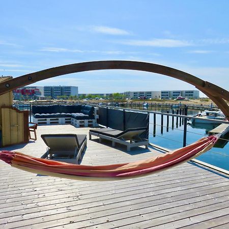 Hausboot Fehmarn Hotel Buitenkant foto
